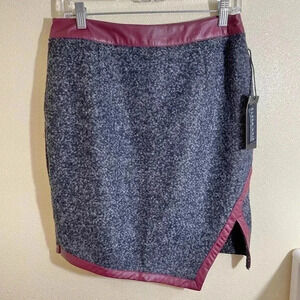 Blush Noir Size S Mini Skirt Faux Leather Burgundy Trim Gray Wool Blend NEW FLAW